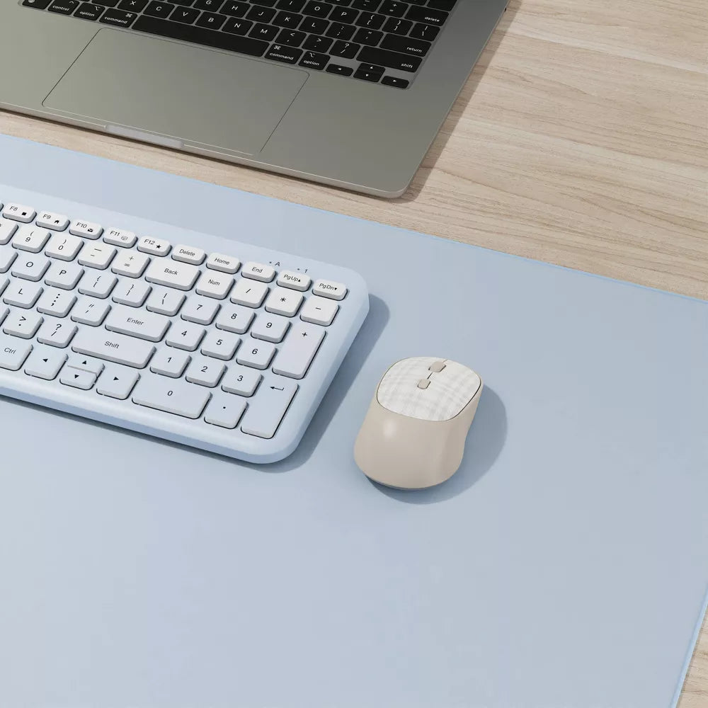 Compact Dual-Mode Wireless Computer Mouse